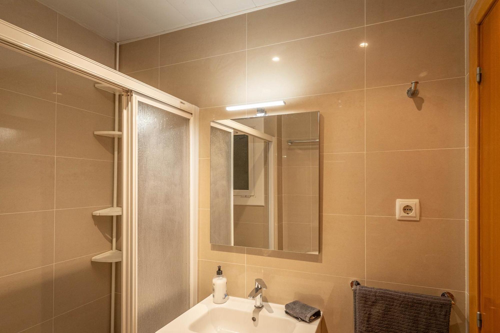 Lindo Apartamento Vila De Gracia バルセロナ エクステリア 写真
