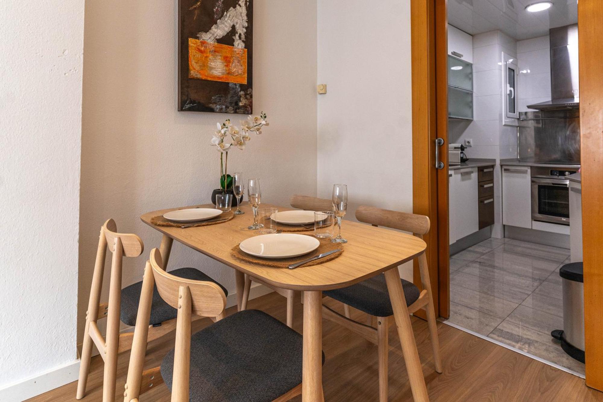 Lindo Apartamento Vila De Gracia バルセロナ エクステリア 写真
